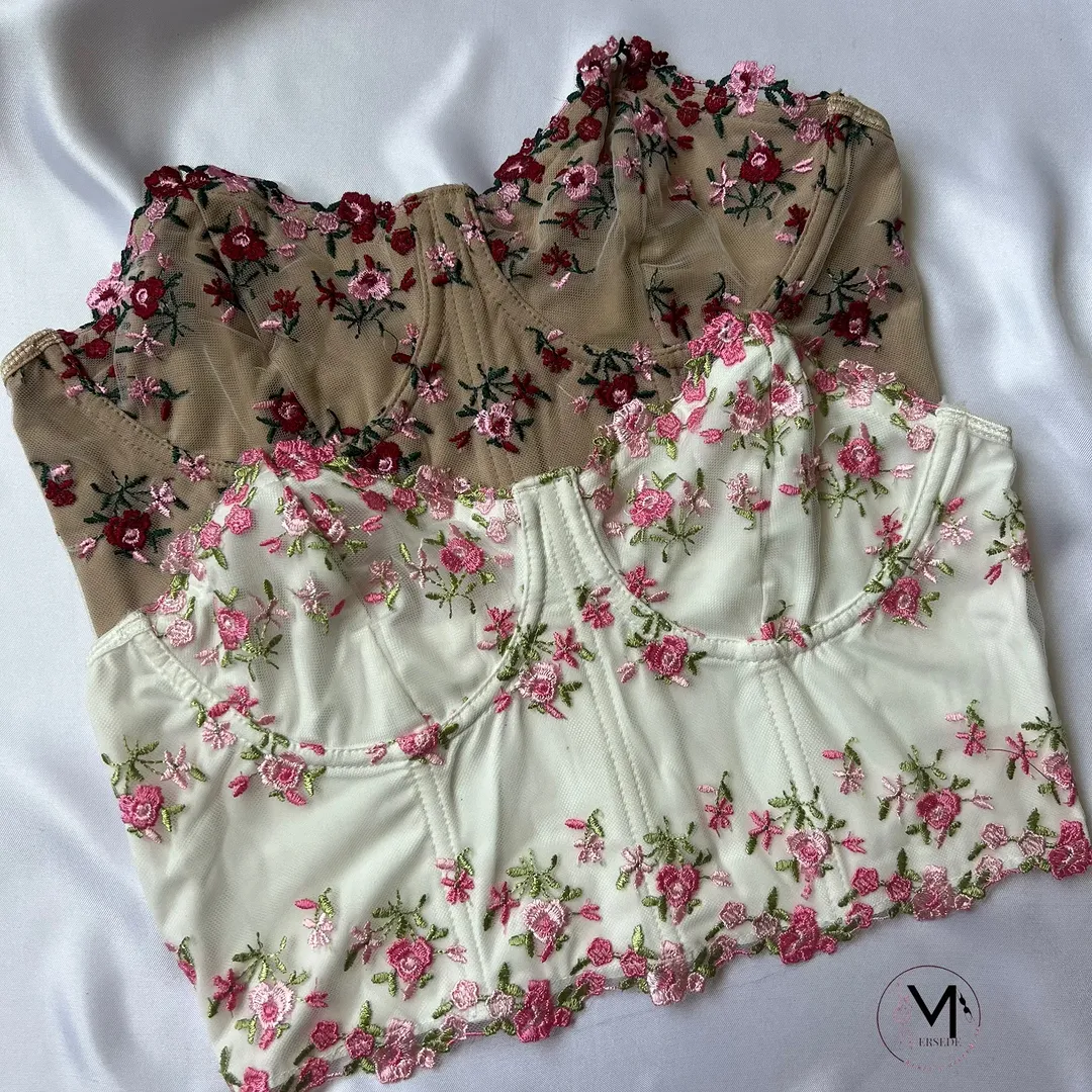نیمتنه دکلته غنچه