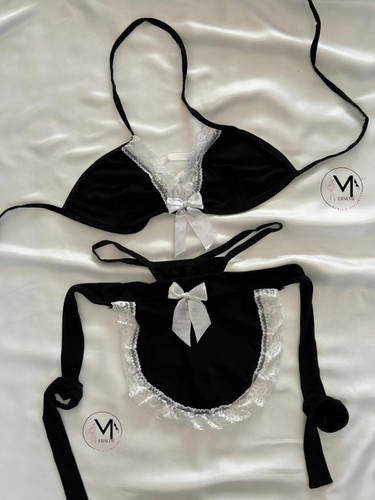 کاستوم خدمتکاری